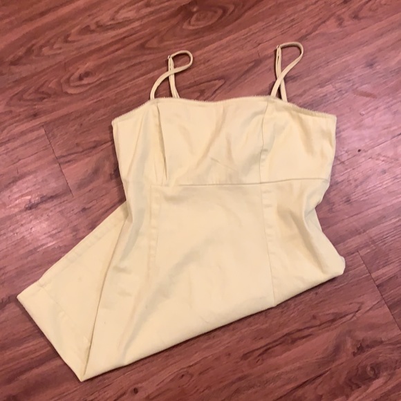 Bright Green dress - Picture 3 of 3